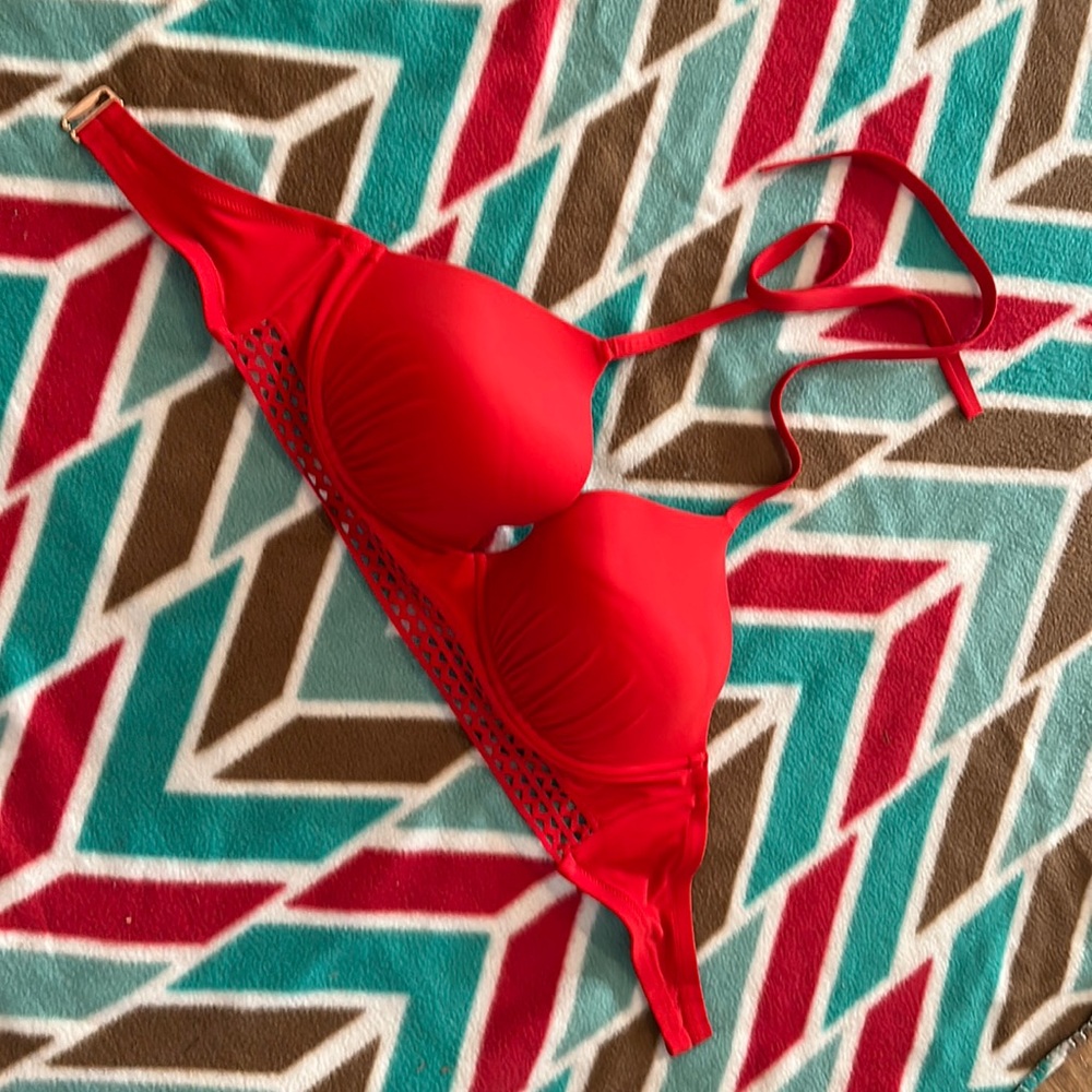 Bikini top